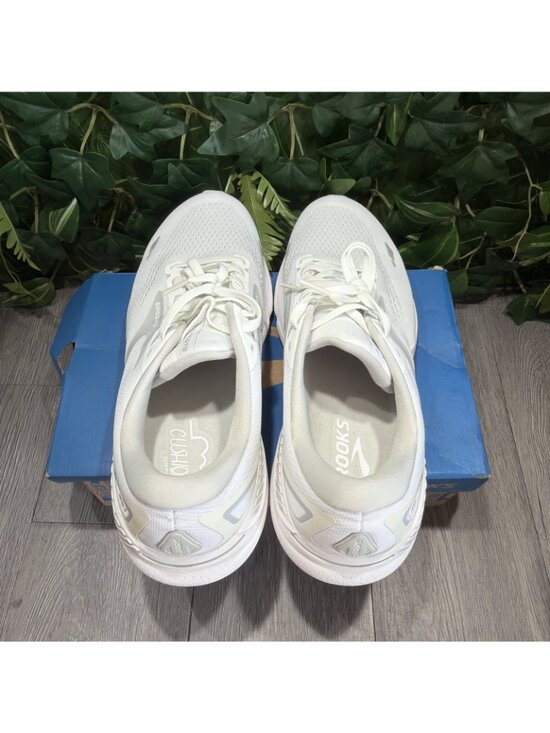 Brooks Adrenaline GTS 23 W 12 Wide M 10.5 Shoe White Running Walking 1203811D104 main image 6